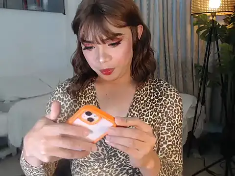 Snapshot of Luckystarxx chatting on 04-03-26, 05:05 Luckystarxx online show from 04-03-26, 05:05