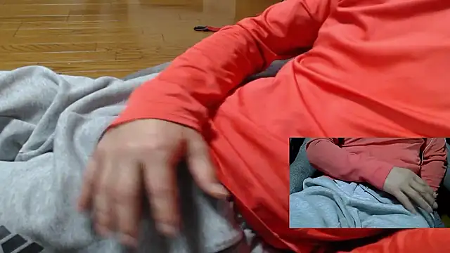 Yasu2000 online show from 04-01-26, 02:12