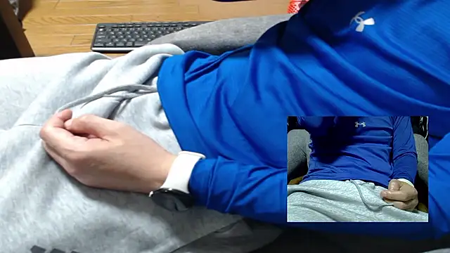 Yasu2000 online show from 04-27-26, 01:36