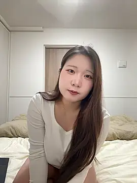  YUNOo0  online show from 04-23-26, 12:51