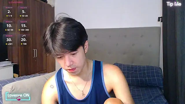 Addictiveboi online show from 11-12-25, 03:18