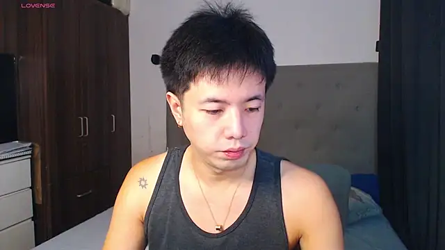 Addictiveboi online show from 04-13-26, 04:29