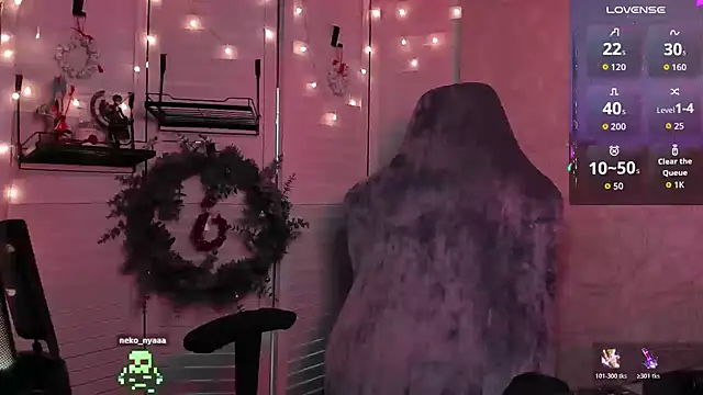 aestheticbeing online show from 12-21-25, 12:34