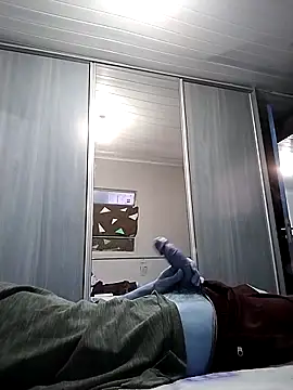 12dery online show from 09-15-25, 08:09