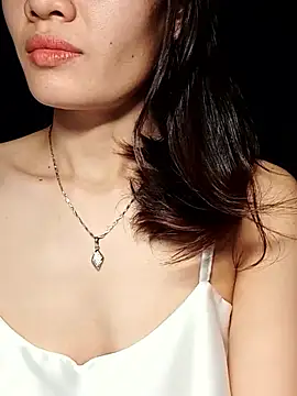 Hinna x online show from 12-19-25, 01:29