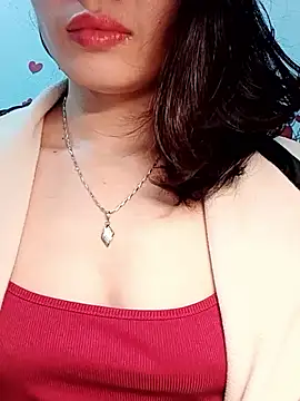 Snapshot of Hinna_x chatting on 02-11-26, 12:43 Hinna x online show from 02-11-26, 12:43