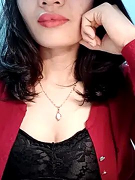 Snapshot of Hinna_x chatting on 02-25-26, 09:13 Hinna x online show from 02-25-26, 09:13