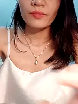 Snapshot of Hinna_x chatting on 05-03-26, 02:17 Hinna x online show from 05-03-26, 02:17