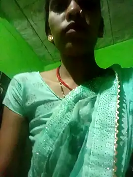 Snapshot of kajalbhabhi44 chatting on 09-29-25, 03:39 kajalbhabhi44 online show from 09-29-25, 03:39