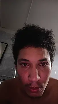 Snapshot of RuiMaddoox chatting on 11-11-25, 02:50 RuiMaddoox online show from 11-11-25, 02:50