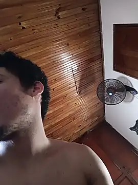 Snapshot of RuiMaddoox chatting on 11-19-25, 12:27 RuiMaddoox online show from 11-19-25, 12:27