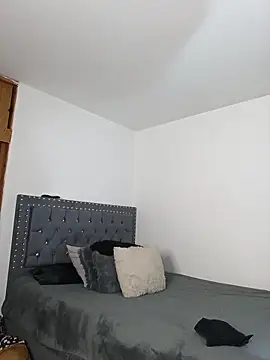 asumi 18 online show from 11-12-25, 09:32