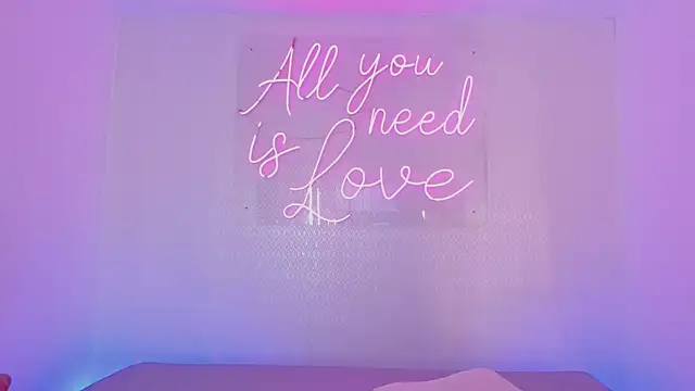 aleksandramiller  online show from 03-23-26, 01:15