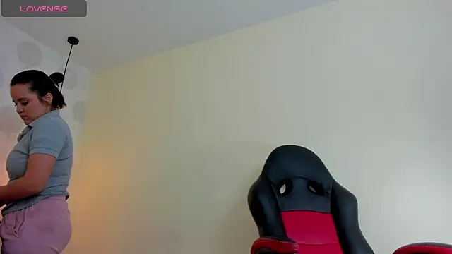 GIANAMILLER6 online show from 03-24-26, 11:59