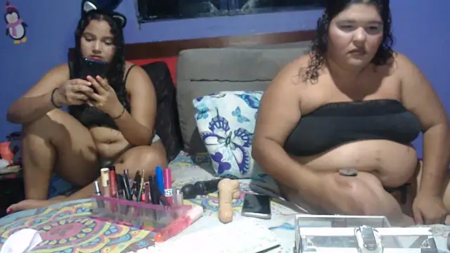 Snapshot of Charlot_suny_dirty chatting on 11-22-25, 10:53 Charlot suny dirty online show from 11-22-25, 10:53