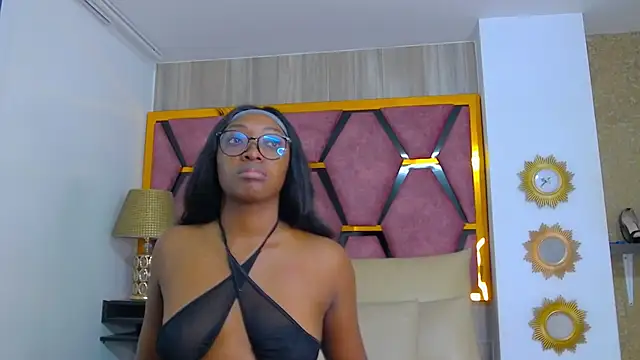 Snapshot of YallianaBrooks chatting on 06-16-26, 11:57 YallianaBrooks online show from 06-16-26, 11:57