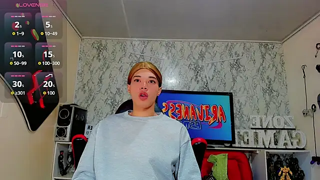 Madison Mujica online show from 09-30-25, 11:37