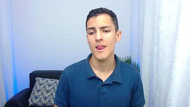 Matiius18 online show from 10-21-25, 01:56