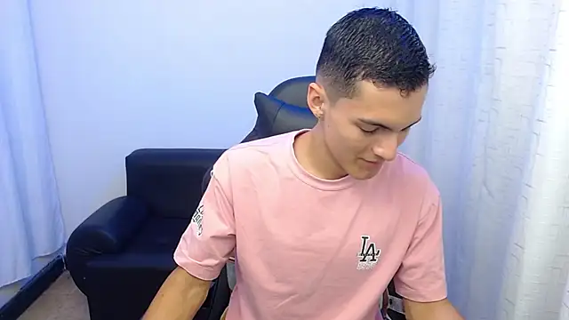 Matiius18 online show from 02-02-26, 02:49