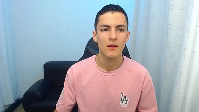 Matiius18 online show from 03-23-26, 02:54