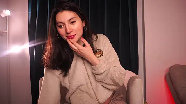 Auralea online show from 10-17-25, 04:48