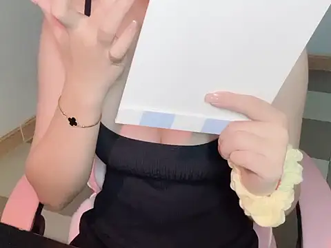  AFang  online show from 09-14-25, 06:12