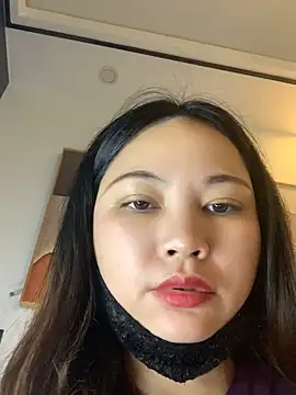 Snapshot of zhizhinaigai chatting on 06-14-26, 03:52 zhizhinaigai online show from 06-14-26, 03:52