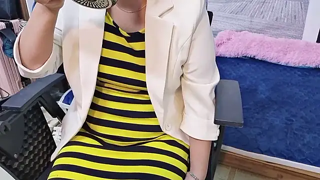 MichiLovely online show from 11-07-25, 08:25