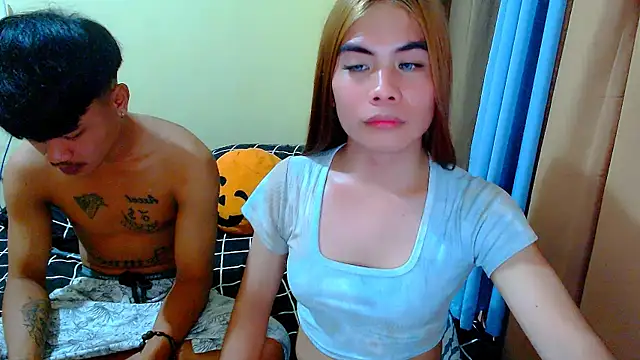 Snapshot of zeusdaven chatting on 10-20-25, 01:33 zeusdaven online show from 10-20-25, 01:33