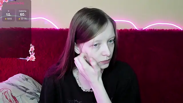 AliceHaris online show from 12-23-25, 03:15