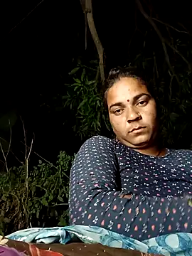 Radha hotx online show from 10-25-25, 04:35