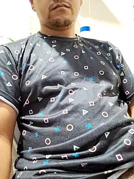 XyeseniaxseX online show from 10-01-25, 10:10