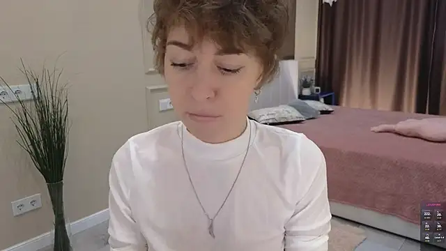 daniellia  online show from 10-12-25, 09:08