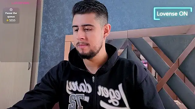 Snapshot of ryan_evanss chatting on 10-13-25, 01:22 ryan evanss online show from 10-13-25, 01:22