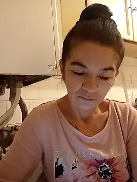 alinaalinutzq online show from 11-29-25, 05:21