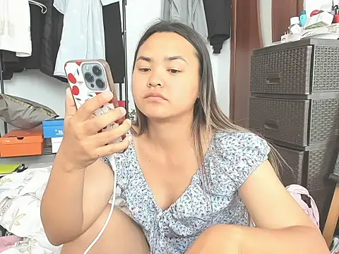 Snapshot of saika_blush chatting on 07-10-26, 03:22 saika blush online show from 07-10-26, 03:22