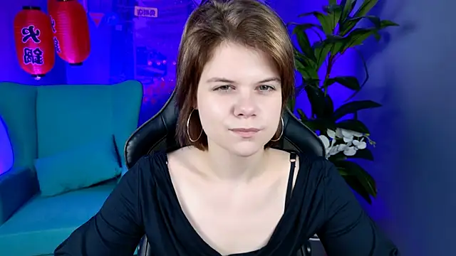 Snapshot of EllieMurler chatting on 11-19-25, 09:09 EllieMurler online show from 11-19-25, 09:09