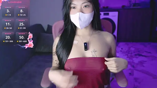 Snapshot of Phuong_Bee chatting on 02-02-26, 02:27 Phuong Bee online show from 02-02-26, 02:27