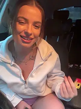 PiperPassionX online show from 10-10-25, 05:34