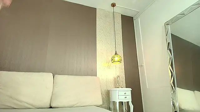 Snapshot of Tiifany_Baker chatting on 02-18-26, 07:54 Tiifany Baker online show from 02-18-26, 07:54