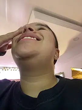 Zoey thompson online show from 03-18-26, 07:28