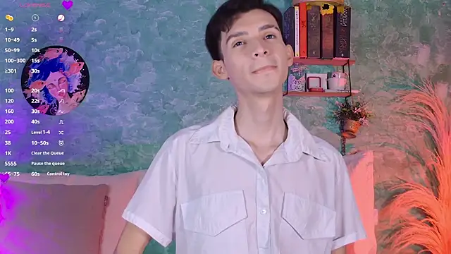 VicenteFerrer online show from 12-18-25, 12:17