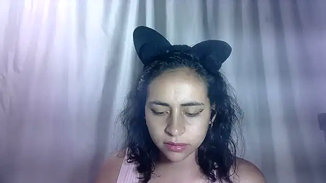 Anabelhotxx16 online show from 10-06-25, 02:09