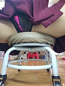 Snapshot of Nail_Yummy chatting on 11-07-25, 05:51 Nail Yummy online show from 11-07-25, 05:51