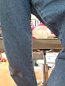 Snapshot of Nail_Yummy chatting on 11-20-25, 12:11 Nail Yummy online show from 11-20-25, 12:11