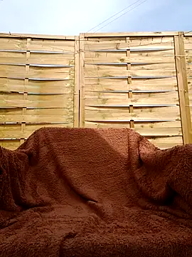 Snapshot of Fformesx chatting on 06-19-26, 01:26 Fformesx online show from 06-19-26, 01:26