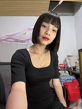 Snapshot of andymi1 chatting on 07-02-26, 01:06 andymi1 online show from 07-02-26, 01:06