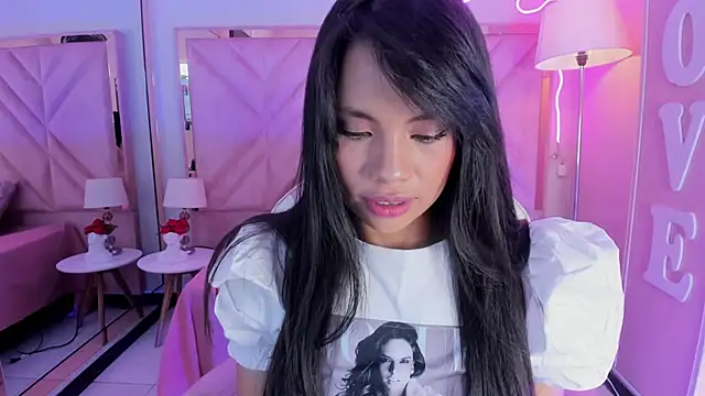 Snapshot of anyjones_ chatting on 10-08-25, 04:10 anyjones online show from 10-08-25, 04:10