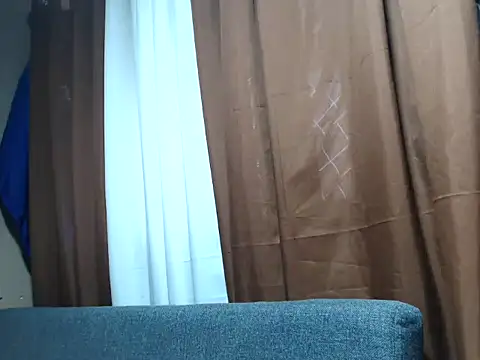 Snapshot of roseluv_hot chatting on 11-14-25, 05:39 roseluv hot online show from 11-14-25, 05:39