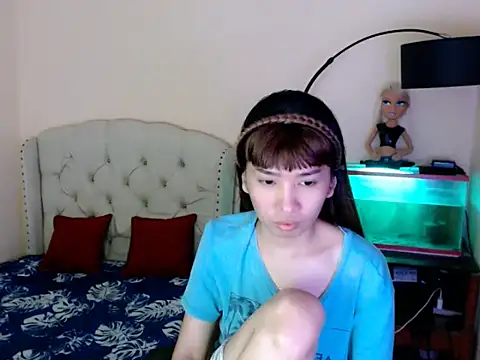 ShantalFoxxy  online show from 02-18-26, 02:35